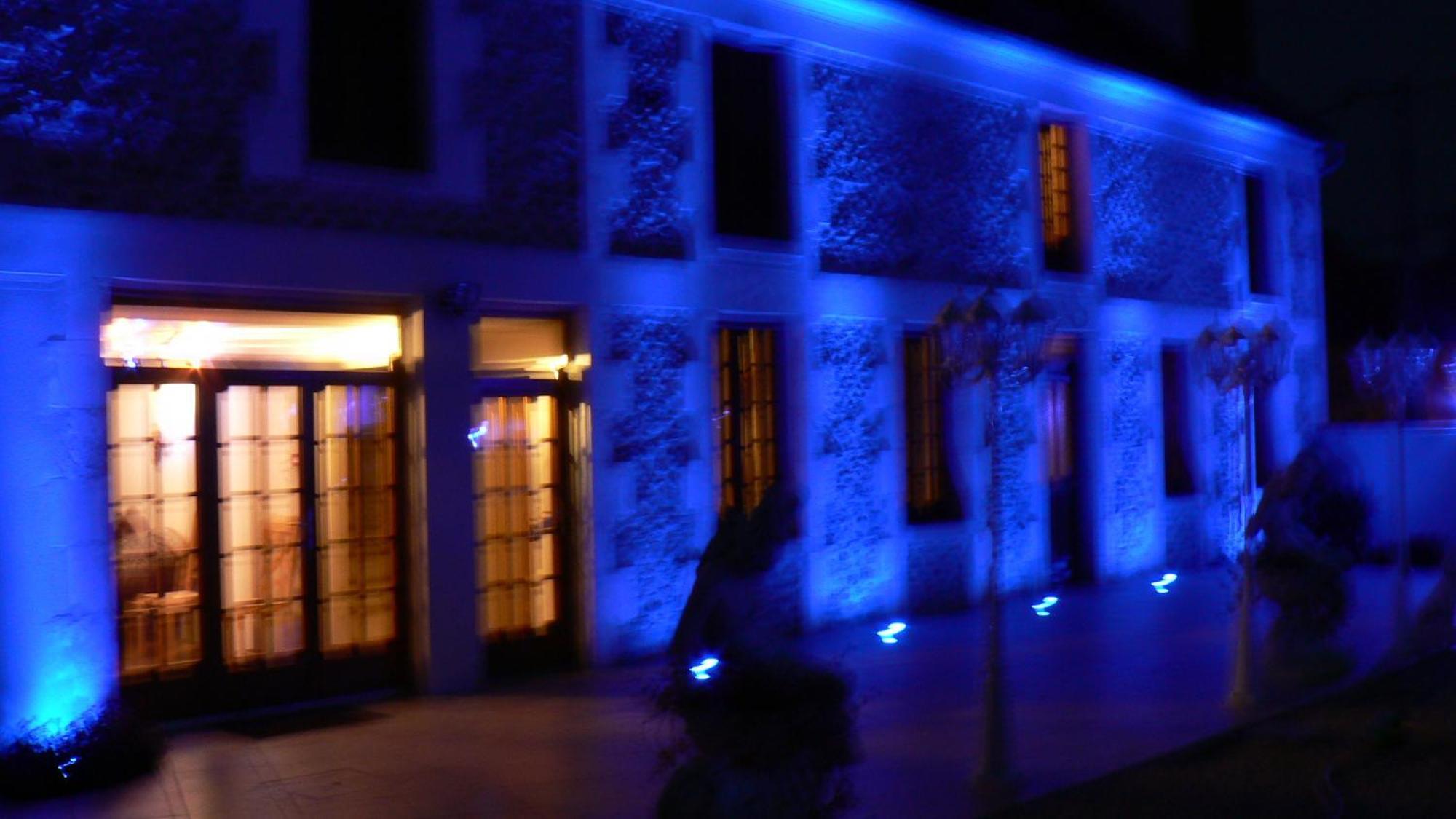 Venoy Le Manoir Des Chapelles B&B 외부 사진