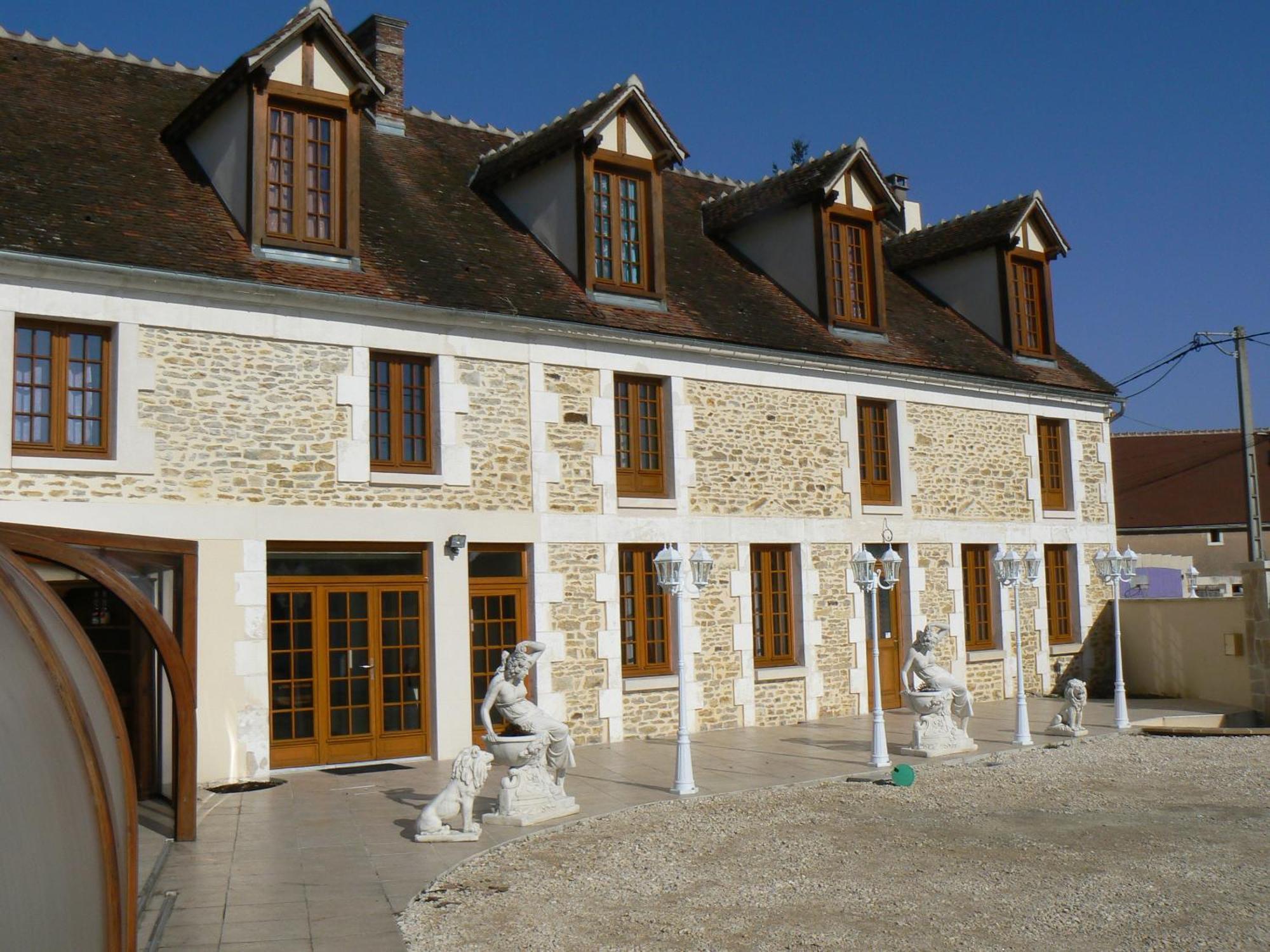 Venoy Le Manoir Des Chapelles B&B 외부 사진